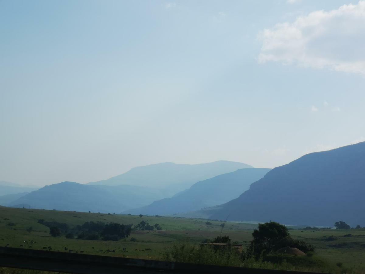 Treur River Lodge Moremela Ngoại thất bức ảnh